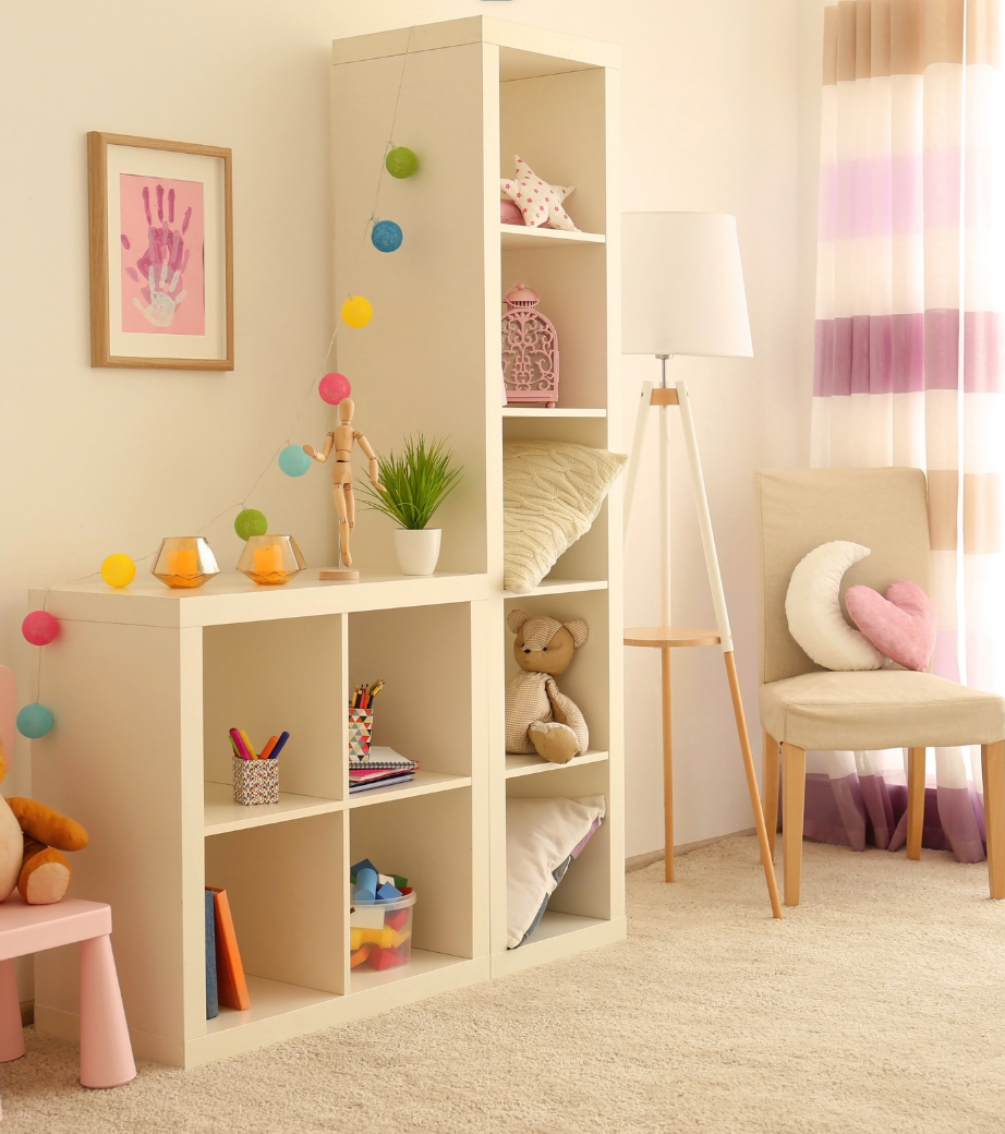 2 bedrooms + 1 lounge